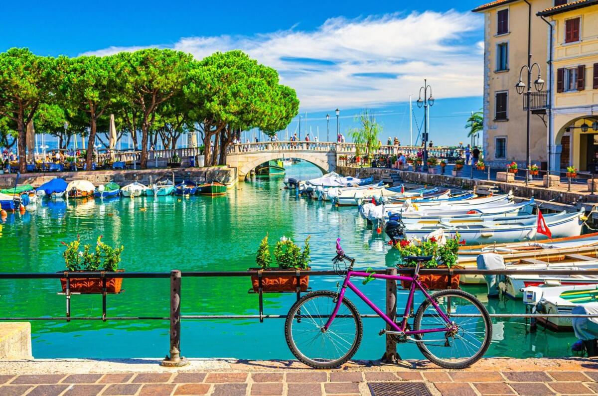 Vista E Piscina - Di Design A Desenzano Appartamento *